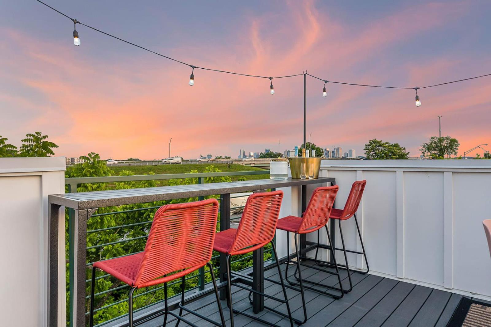 Bourbon & Bubbles - Rooftop Hot Tub & Speakeasy Villa Nashville Exterior photo